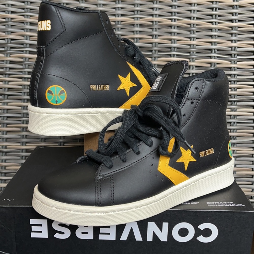 Converse Pro Leather Hi Black/University Gold/White WMNS - Picture 9 of 16